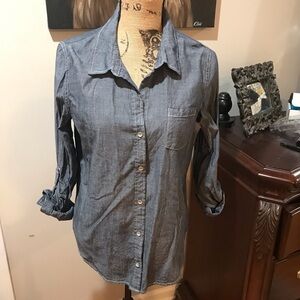 ▪️DKNY Lightweight Denim Shirt
